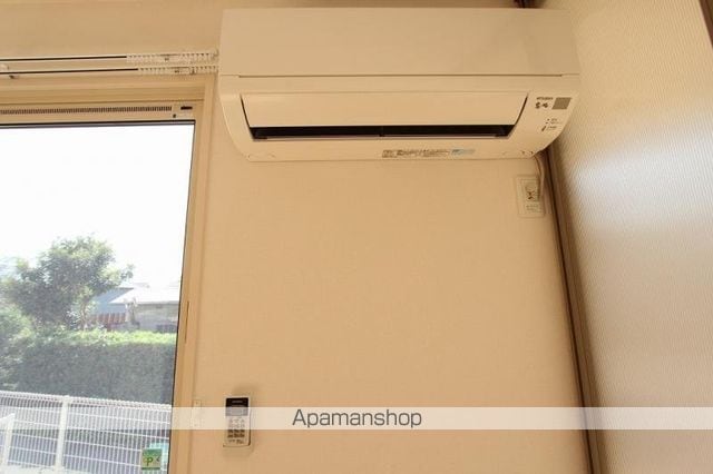 パールなごみの内装写真
