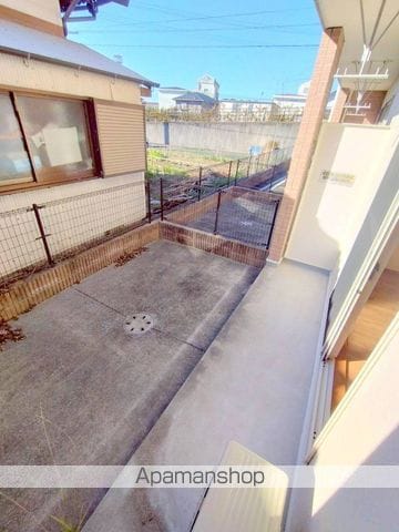 エミールシャランIIの内装写真