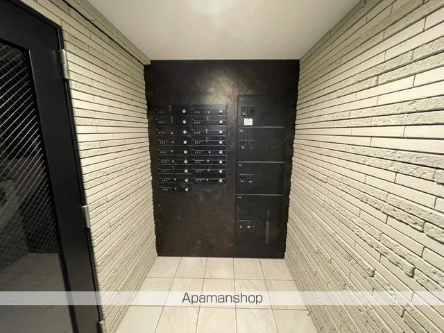 キングハウス学園前の玄関写真