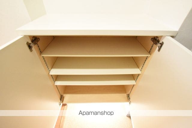 FIOOREの内装写真