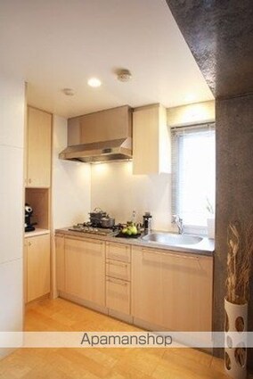 カスタリア八丁堀[1R/46.08m2]のリビング・居間2