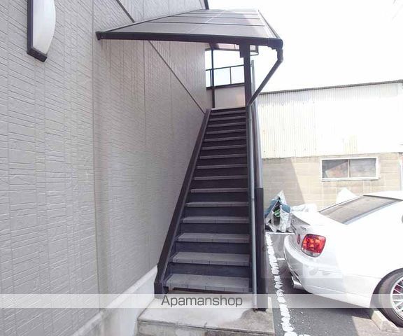 セジュールまはたぎの玄関写真