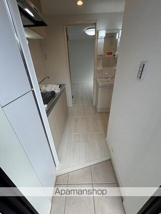 クリスタル南流山[1K/20m2]の玄関