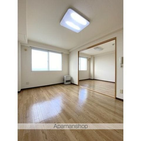 ビックモロの内装写真