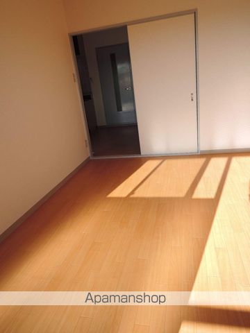 グランドール岸和田の内装写真