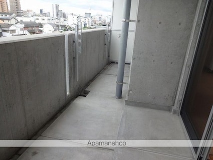高知県高知市北本町３丁目[1R/31.5m2]のバルコニー