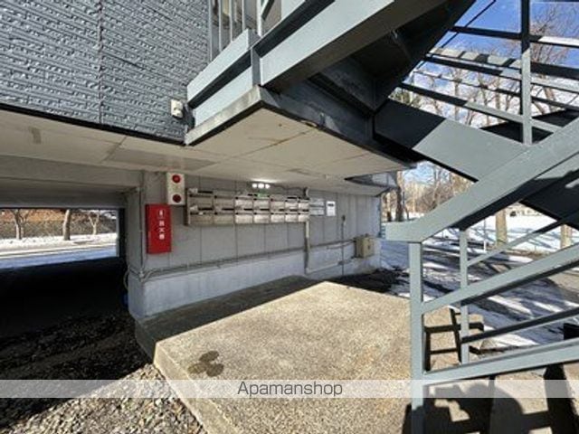 プレミアムバリューバンク美園の玄関写真