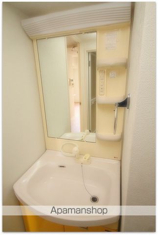 コーポYAHATAナンバ元町の内装写真