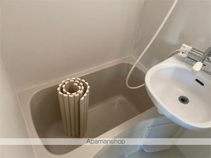 ロンディネ鷺ノ宮[1R/21.98m2]のバス