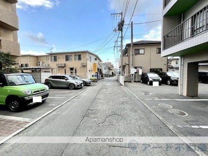 ハピネスイン２[1R/35m2]の駐車場4