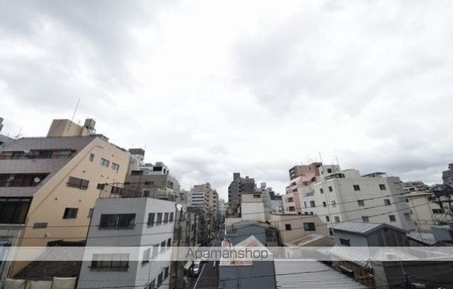 アーバネックス秋葉原EASTIIIの玄関写真