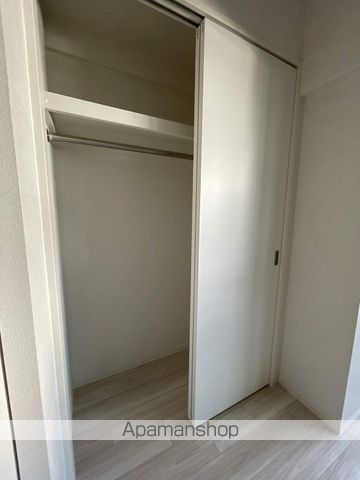 セレニテ本町東リアンの内装写真