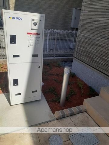パークサイド白土IIの玄関写真