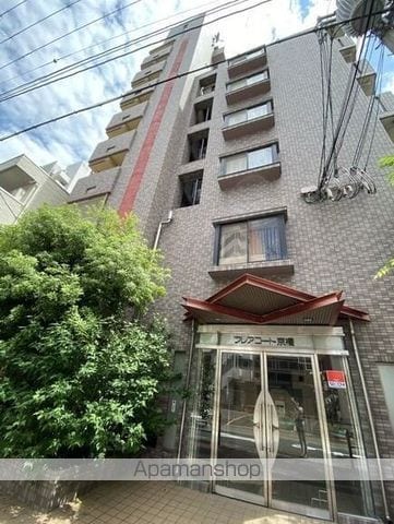 FLAIR COURT京橋の玄関写真