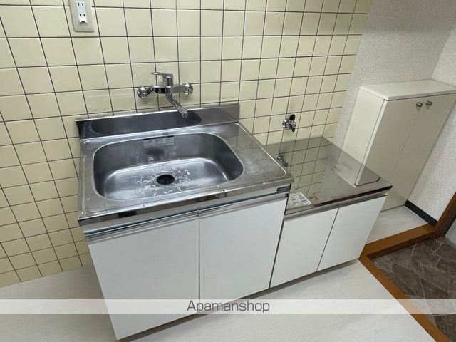 イーストアベニューの内装写真