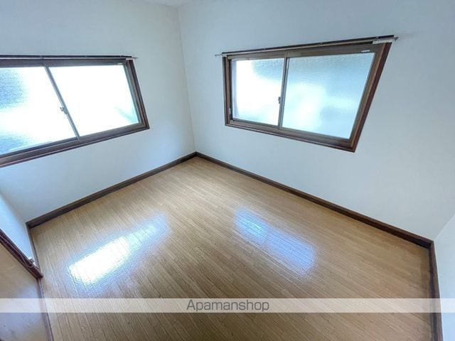城南町1丁目貸家の内装写真