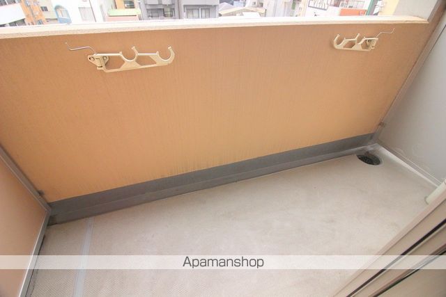 フロンティアタワー九条IIIの内装写真
