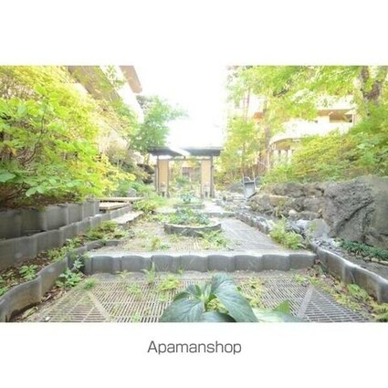 綾東ヴィレッジ弐番館[1LDK/51.92m2]の共用部3