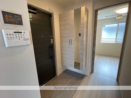 ナピカⅡ[1LDK/44.62m2]の玄関