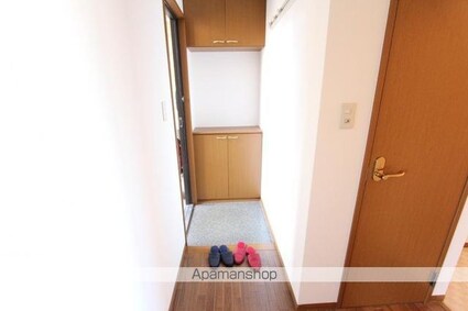 カメリーヒルズ[2DK/48.79m2]の玄関