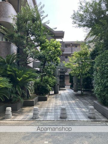 サンライズ三国ヶ丘の玄関写真