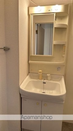 愛知県名古屋市北区八代町１丁目[1LDK/45.42m2]の洗面所