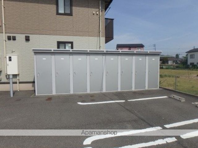 コンフォート大空[1R/30.59m2]の外観4