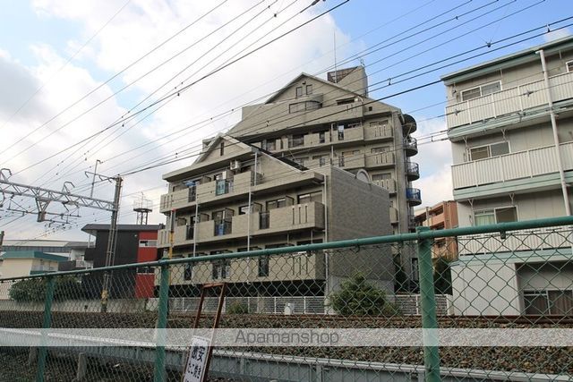 ワイズフィールドの外観写真