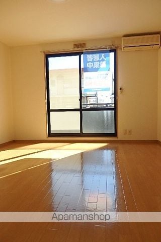 MOKAIIIの内装写真