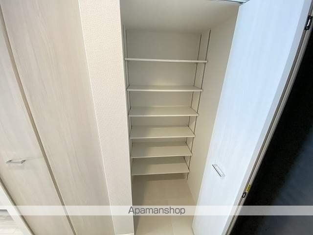SーRESIDENCE日本橋QUALIERの内装写真