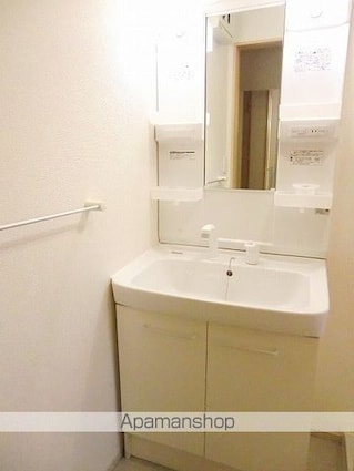 宮崎県延岡市日の出町２丁目[1R/32.94m2]の洗面所