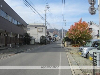 ピュアアムールＢ棟[2LDK/54.62m2]の周辺1