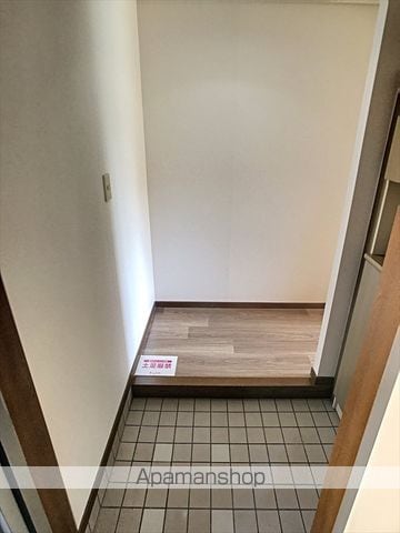 レジェンドShikitaの内装写真