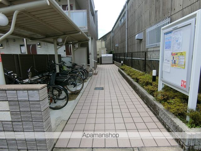 クレイノ葵の玄関写真