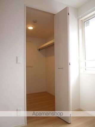 エクレール殿辻[1LDK/45.04m2]の収納