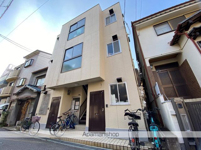 平石マンションの外観写真