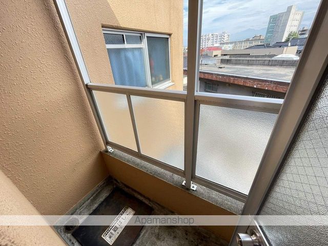 バジェット大町の内装写真