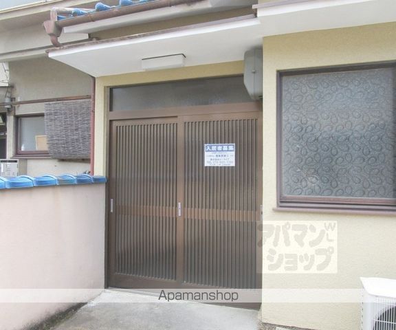 鷹峯木ノ畑町43ー5貸家の玄関写真