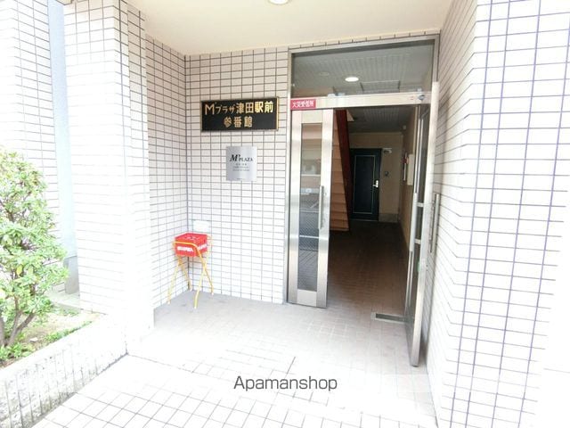 M’PLAZA津田駅前参番館の玄関写真