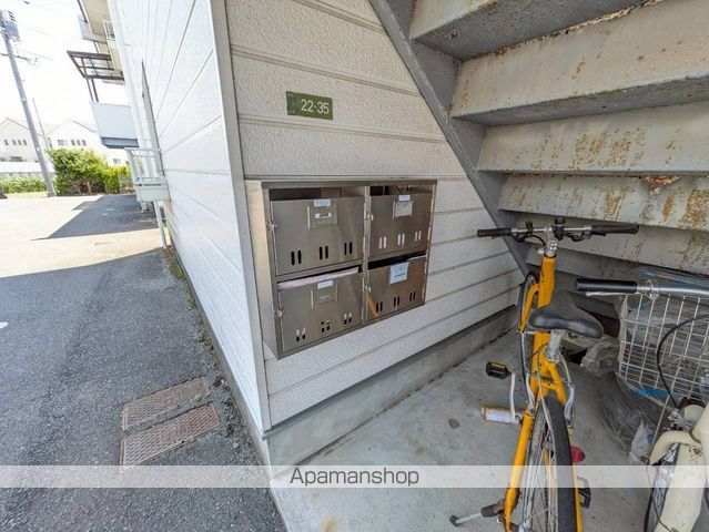 エルディム川内Aの玄関写真