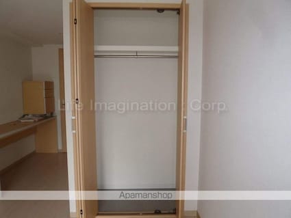 フォーシーズン南草津[1K/26.6m2]の収納