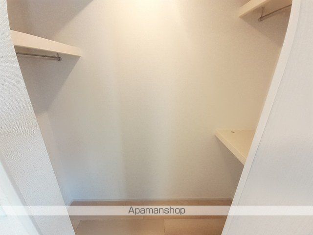 フォルトーナIIIの内装写真