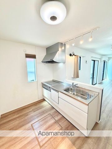 加島新田屋敷戸建の内装写真