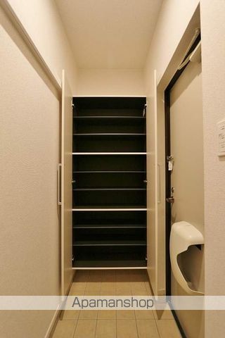 レ・セーナ沖洲Aの内装写真