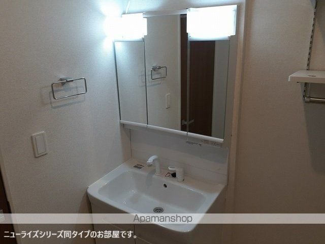 フルール レジデンス IIの内装写真