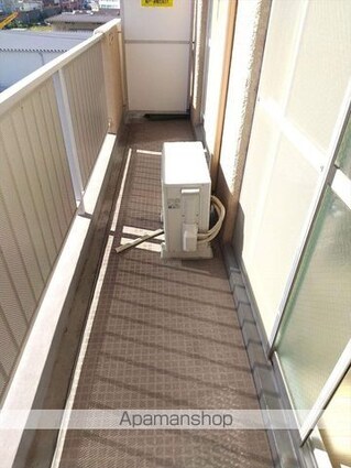 和歌山県和歌山市築港５丁目[2LDK/57.06m2]のバルコニー