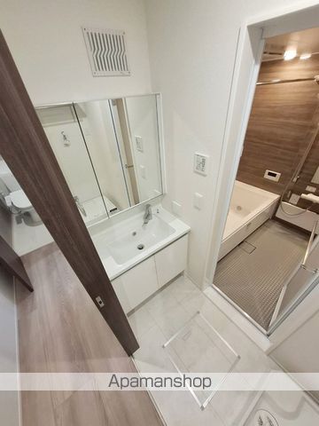 DーRESIDENCE岡町の内装写真