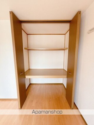 サーンク都[2LDK/53.46m2]の収納