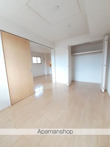 アストラルIIIBの内装写真
