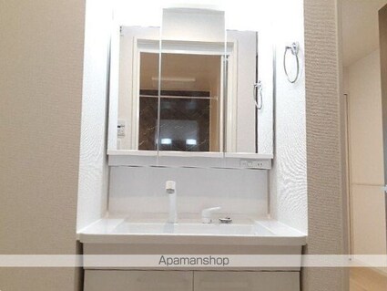 メゾン　フルール　Ａ[1LDK/50.08m2]の洗面所